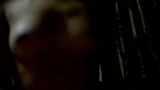 Plavuša Teen Girl Twisted In Two