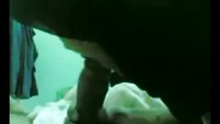 Jebao ženu iz guzice u bašti